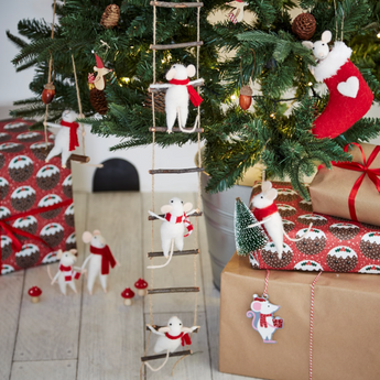 MOUSE WITH CHRISTMAS TREE FELT DECORATION