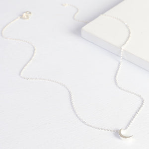 SILVER CRESCENT MOON NECKLACE